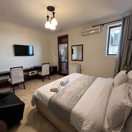 Nejobugg Palace Hotel Nkoanrua المظهر الخارجي الصورة