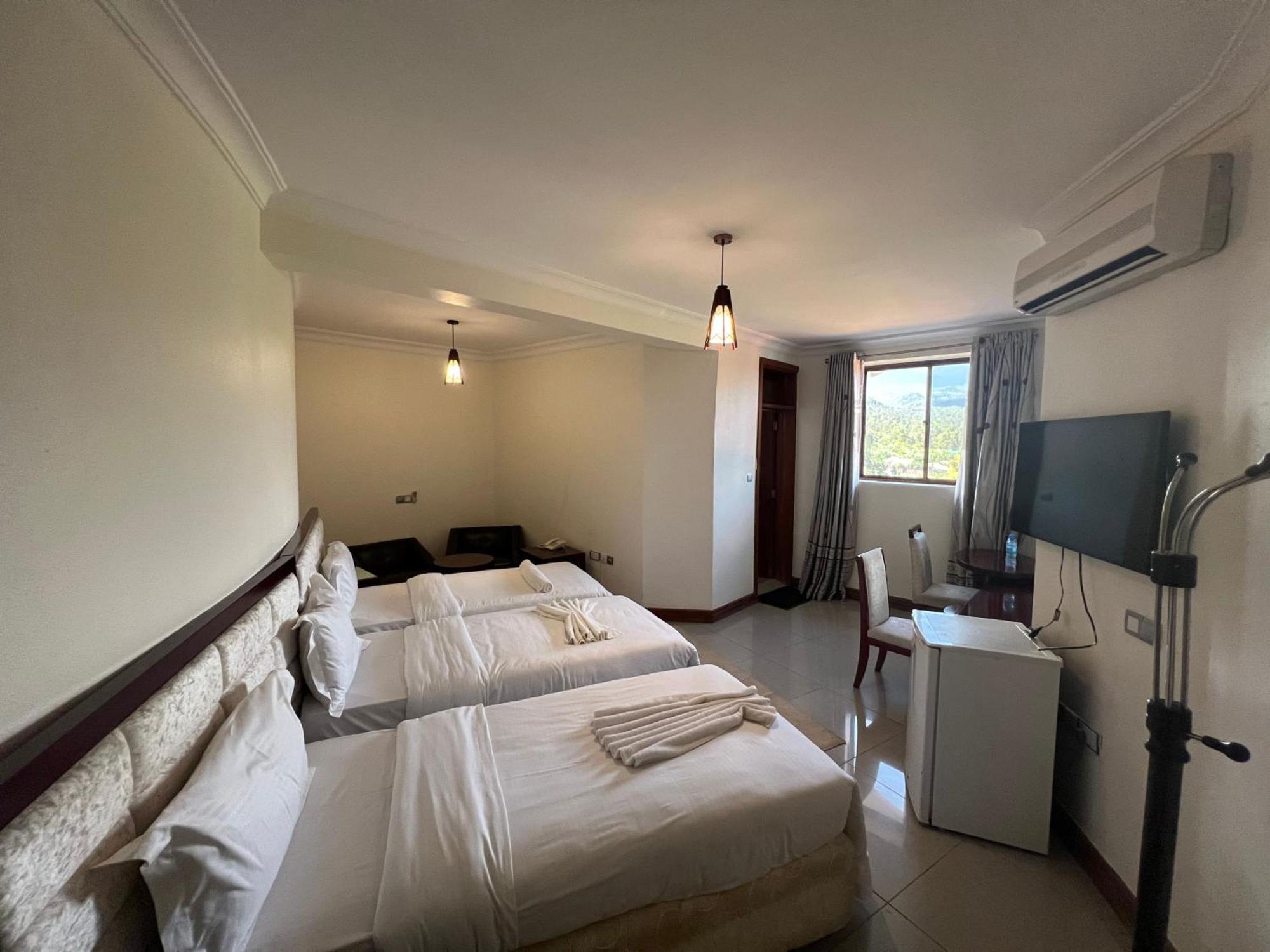 Nejobugg Palace Hotel Nkoanrua المظهر الخارجي الصورة