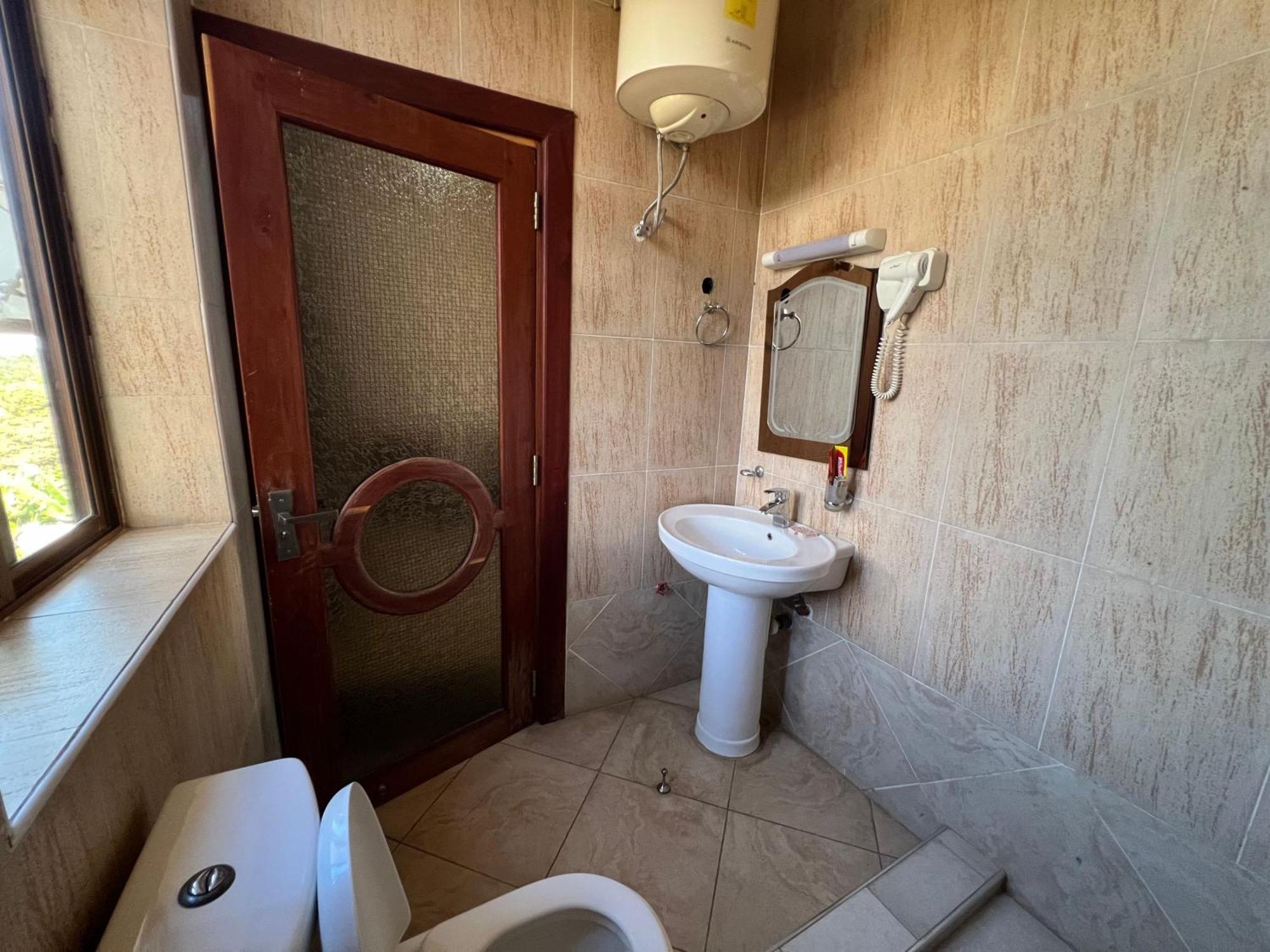 Nejobugg Palace Hotel Nkoanrua المظهر الخارجي الصورة