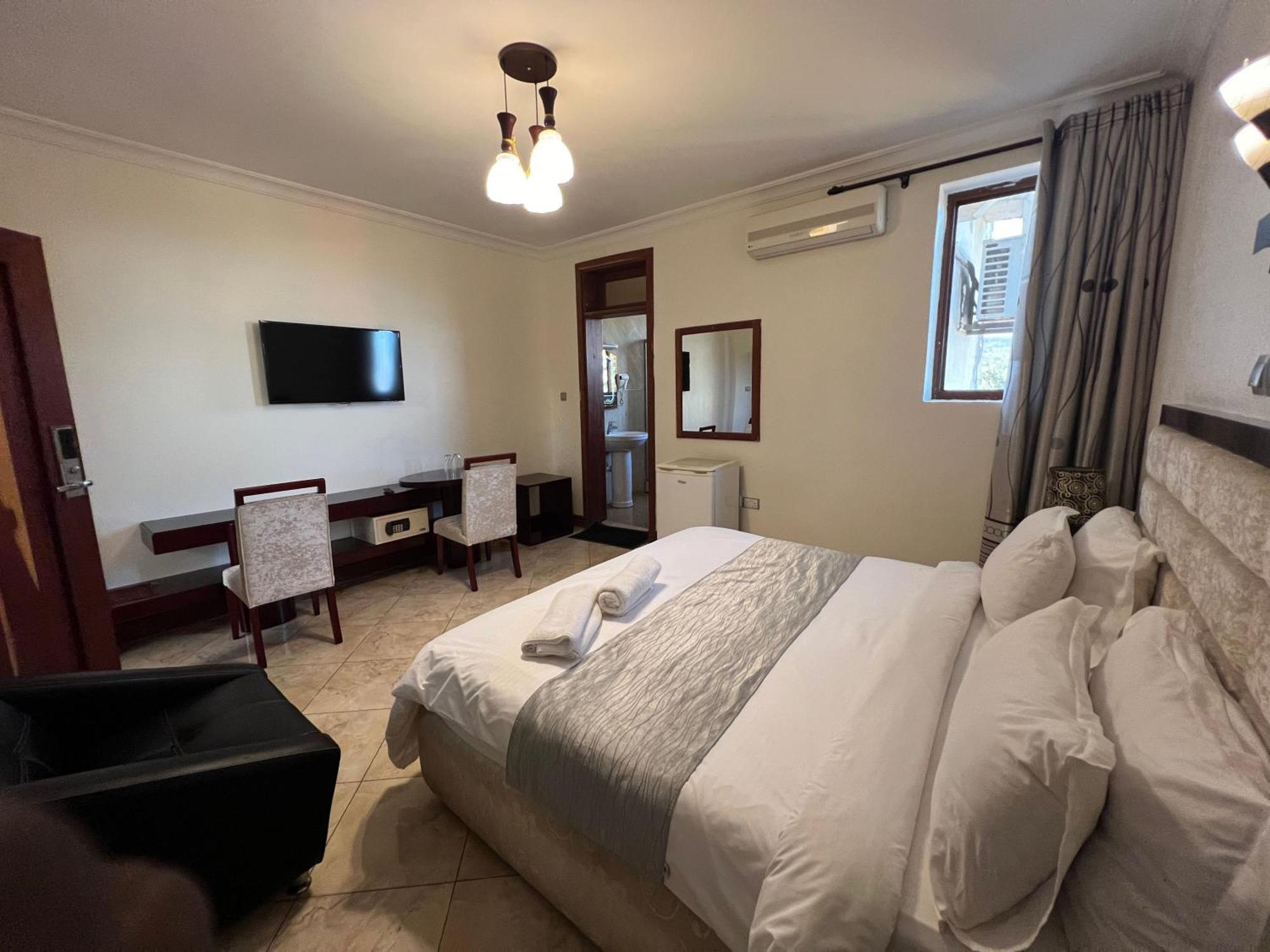 Nejobugg Palace Hotel Nkoanrua المظهر الخارجي الصورة