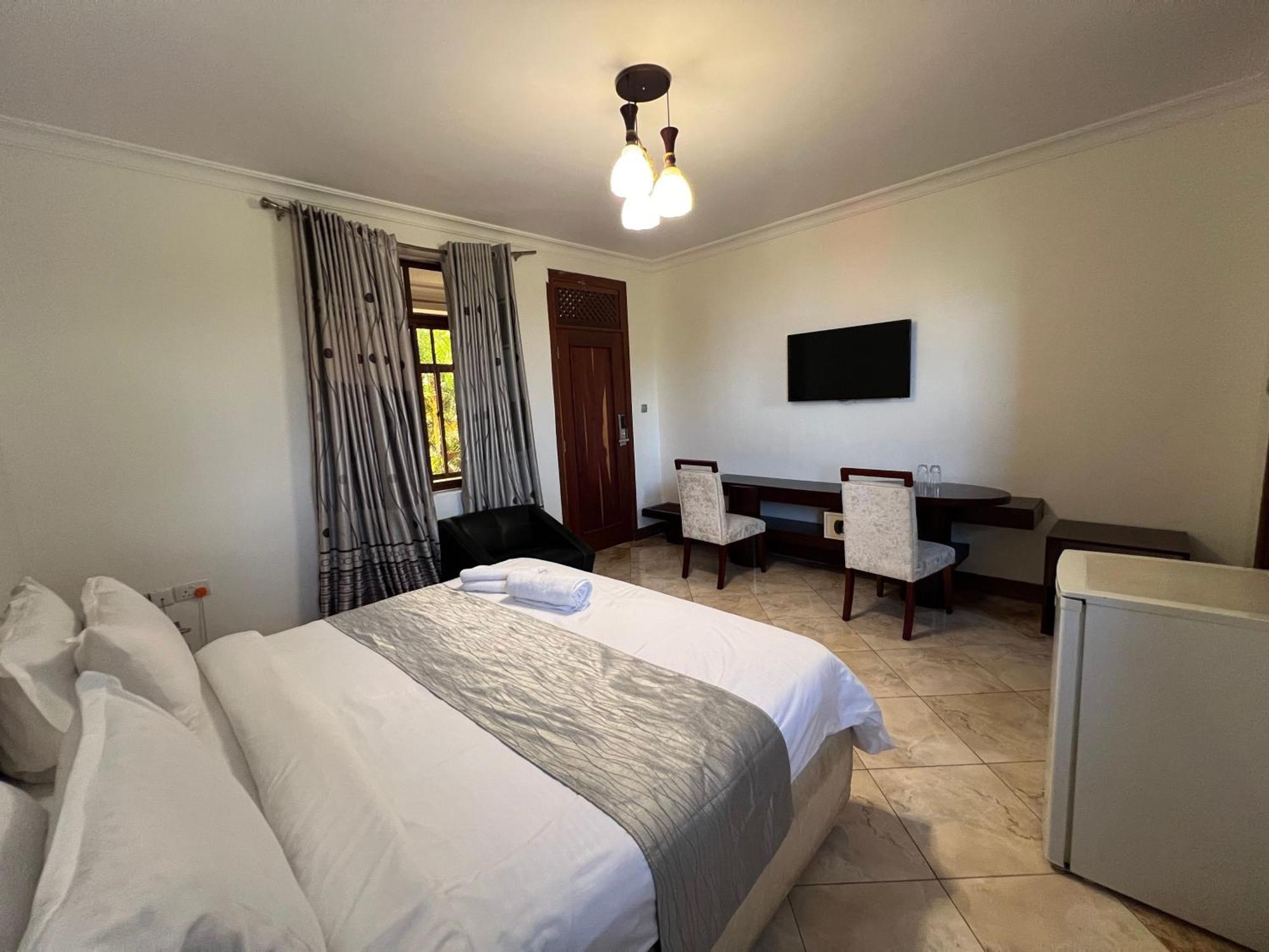Nejobugg Palace Hotel Nkoanrua المظهر الخارجي الصورة
