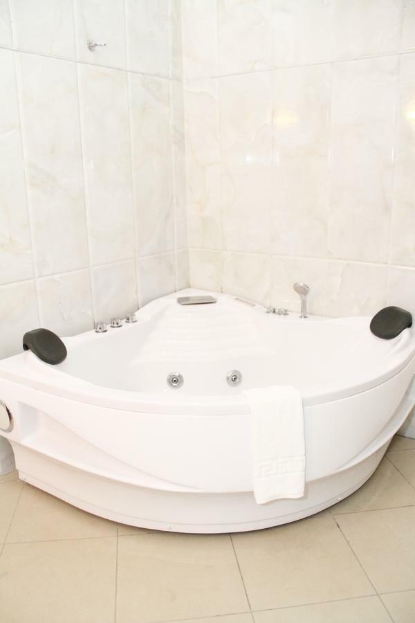 Nejobugg Palace Hotel Nkoanrua الغرفة الصورة